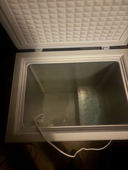 Magic Chef deep freezer, works great.
