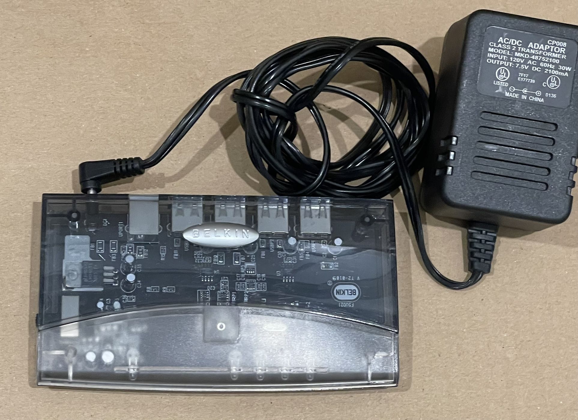 Belkin USB 4 Port Hub F5U021 with AC/DC Power Adapter Only
