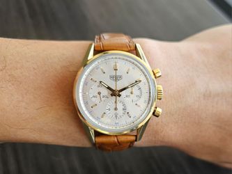 Tag HEUER Carrera 1964 Re-edition in Solid 18k Gold CS3140