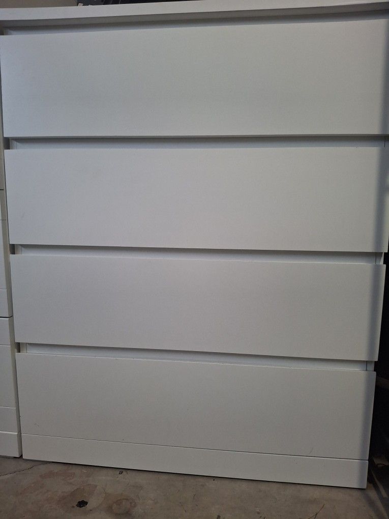 Drawer Chest