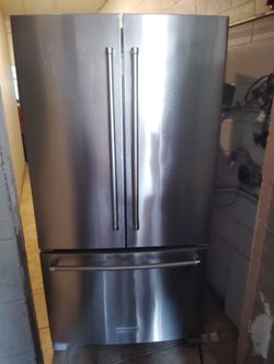Kitchen Aid Refrigerator Everything good