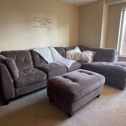 Comfortable Sectional 