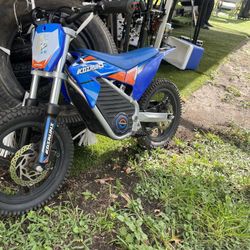 Kozruns Dirtbike 32v