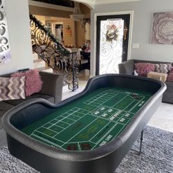 Craps Table with Foldable Legs
