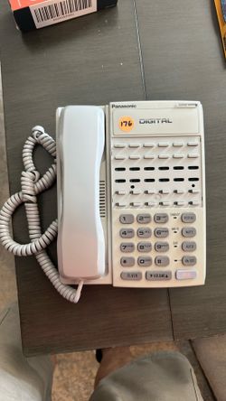Panasonic DBS Phone System Lot - 45 Desk Phones (VB-44220-G), PBX & Indyme Server
