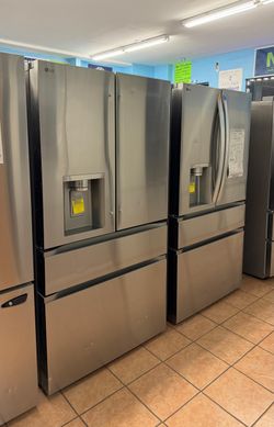 🌟 3/12 - 3/15 SALE 🌟 LG 26 cu. ft. SMART Counter Depth MAX French Door Refrigerator with Full Convert Drawer