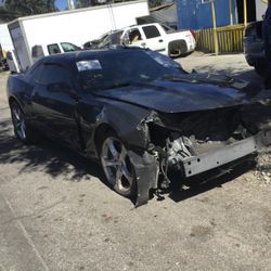 13 Cámaro Ss Parting Out 