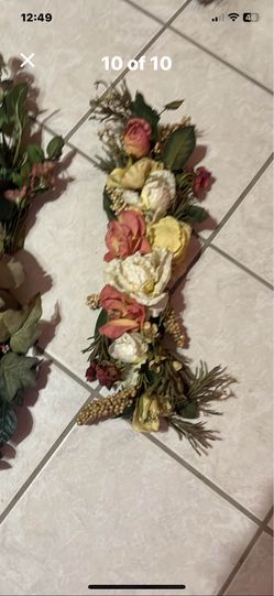Home interior floral arrangements