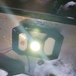 Husky rechargeable Light