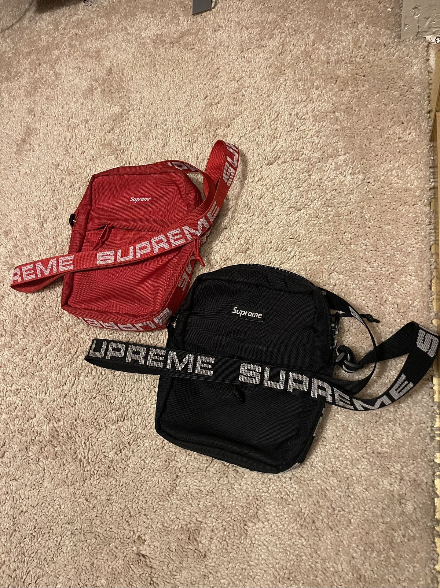 18SS Supreme shoulder Bag 