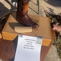 Lucchese brown Boots