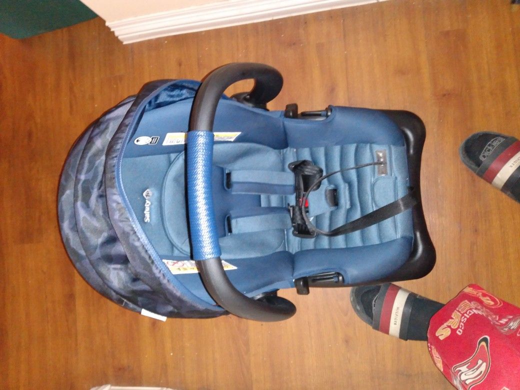 SAFETY 1st onBOARD 35 LT CAR/ SEAT /BASE W/ ADJ. CANOPY for Sale in