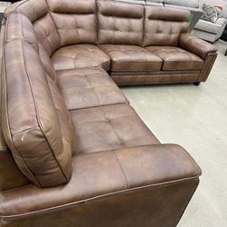 Leather Sectionals Sofas Couchs Finance and Delivery Available 
