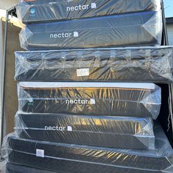 Nectar Mattress.         Nectar Premier Queen Size  - 13" Memory Foam Mattress     Brand New Mattress     Delivery available