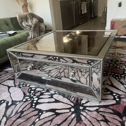 Bassett mirror Murano Coffee Table