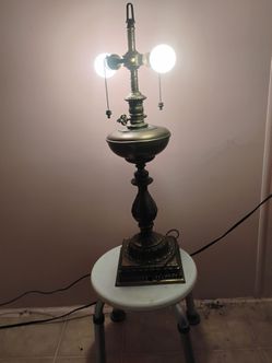 Vintage southwestern style table lamp with dual socket lamp looks like an old oil lamp new wiring $40 Greenway and Cave Creek Rd
