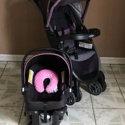 GRACO CLICK CONNECT TRAVEL SYSTEM STROLLER CAR SEAT AND BASE!!!!