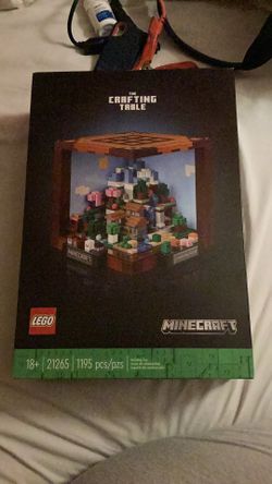 LEGO Minecraft Crafting Table set  21265