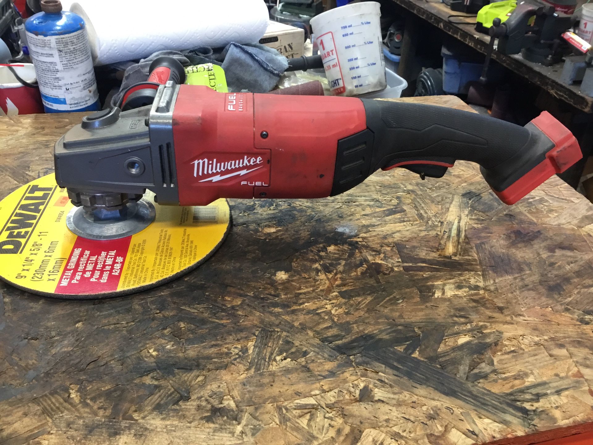 Milwaukee 9 Inch Grinder