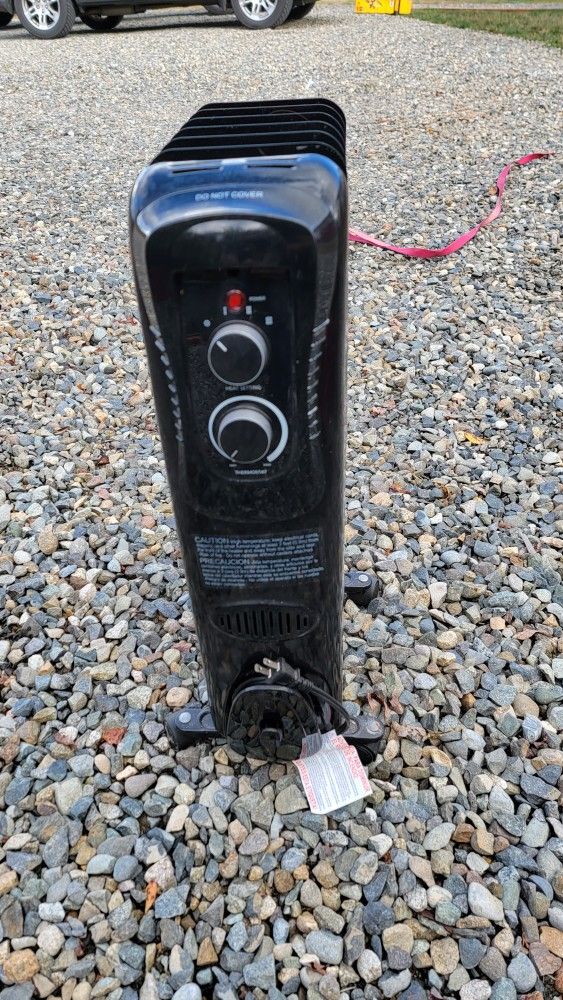 Two Oil/Radiator Heaters for Sale in Tenino, WA OfferUp