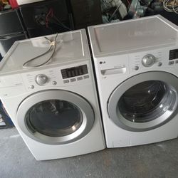Washer And Gas Dryer 