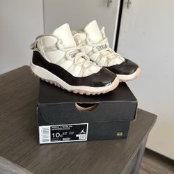 Jordan 11 Retro Size:10 Kids 