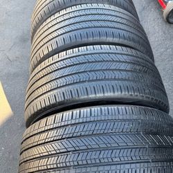 235/40r19 Goodyear Tires Cón 80% De Vida Las 4 
