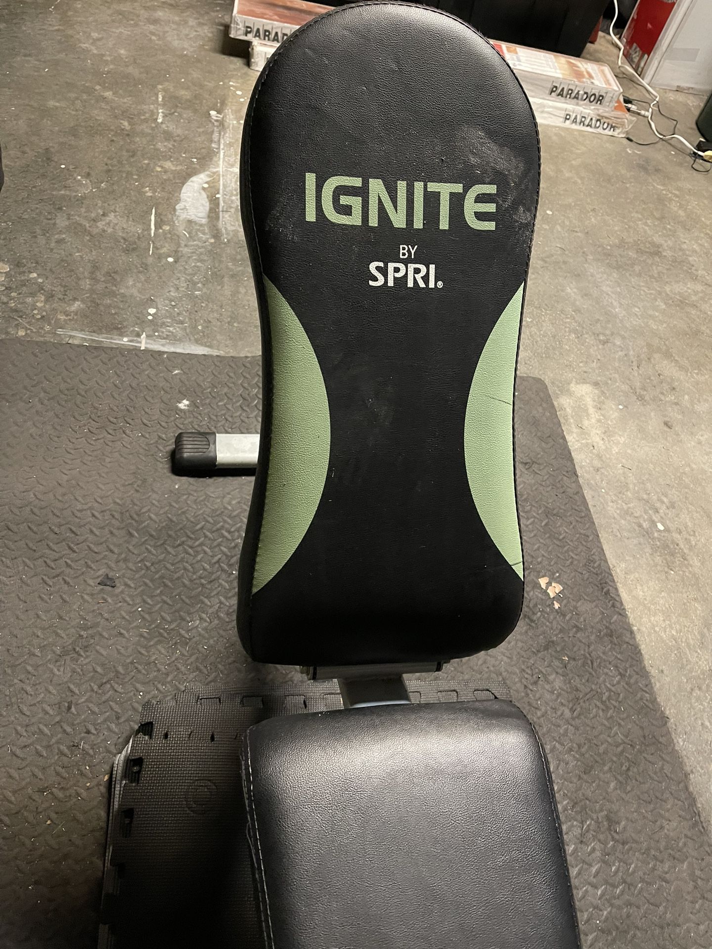Ignite- WORKOUT BENCH