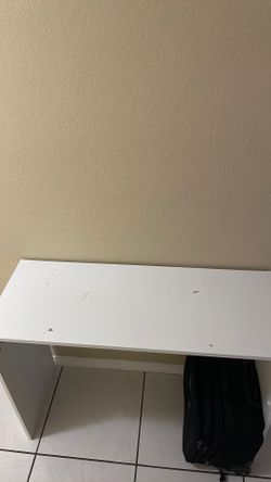 White vanity desk and chair