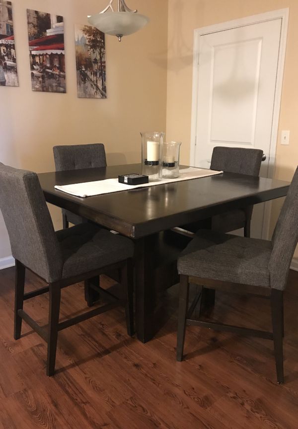 Ashley Dining Table 4 Chairs For In Orlando Fl Offerup