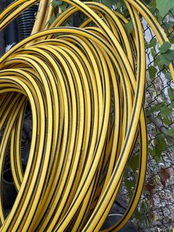 New 500ft Rolls of 3/4” Yellow DR11 IPS Gas Pipe & other pipe