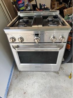 Monogram Gas Range
