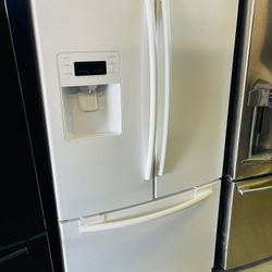 Samsung french door refrigerator 