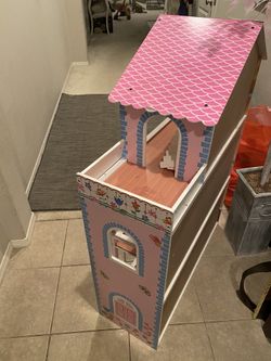 Doll house
