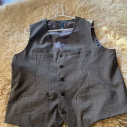  Perry Ellis Men's Slim-Fit Brown Vest