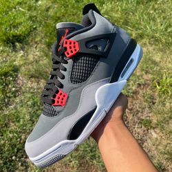 Jordan 4 Infrared