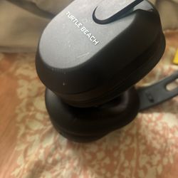 Turtle Beach Head Phones