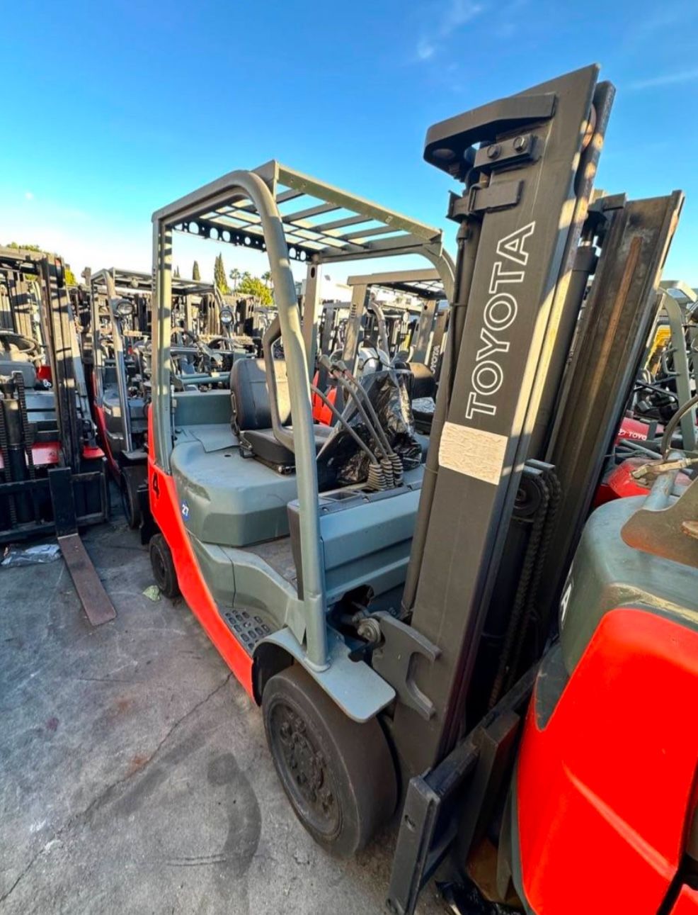 Toyota Forklift Model 8, 5000lbs