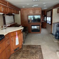 2011 Holiday rambler Vacationer