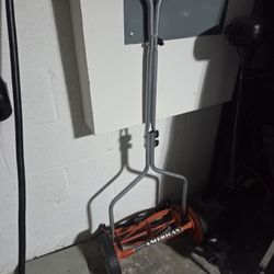 Manual Grass Machine