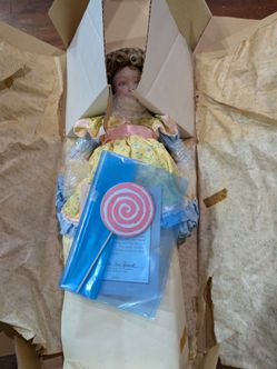 Franklin Mint Doll Mary Alice