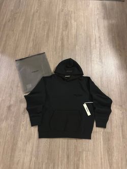 BLACK ESSENTIALS HOODIE