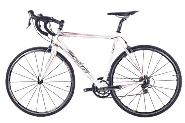 Road bicycle ( Scott Addict  Superlight Carbon)