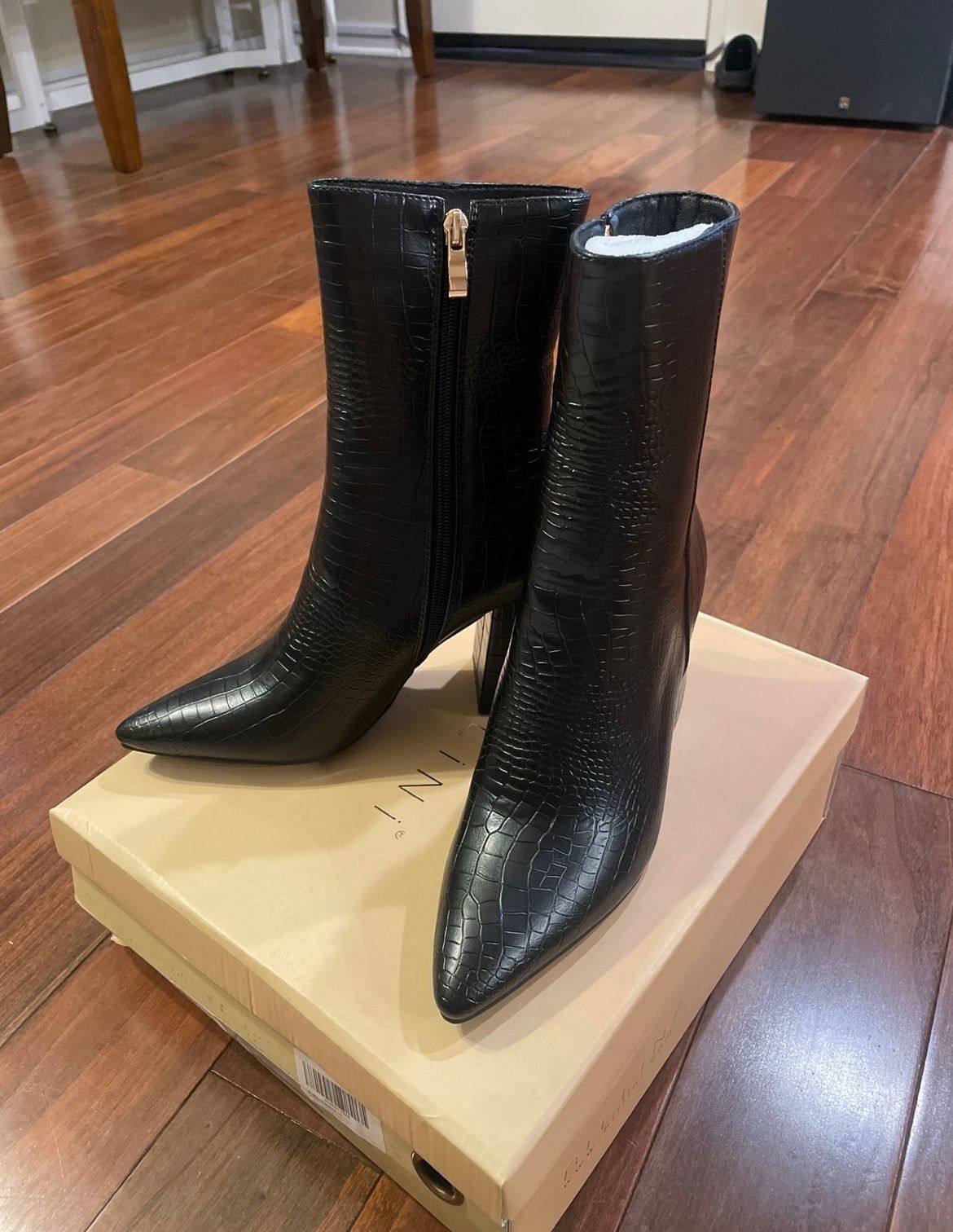 NEW Faux Croc Leather Black Booties - size 5