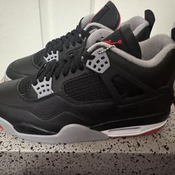 Jordan 4 Retro 