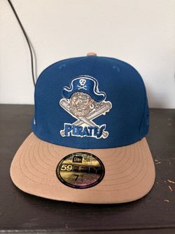 New era side patch Pirates hat