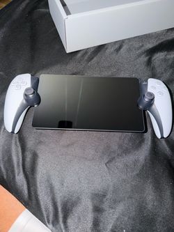 PlayStation Portal Remote Player – Used, Great Condition