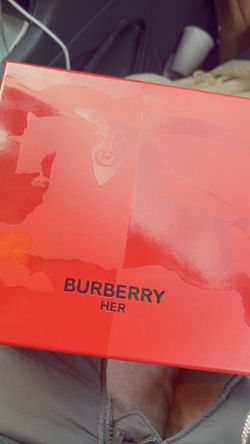 Burberry HER !!