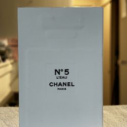 Chanel No. 5 Eau de Toilette