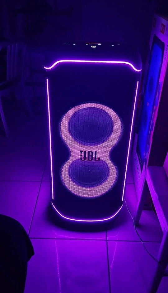 JBL PartyBox - Ultimate Portable Party Speaker